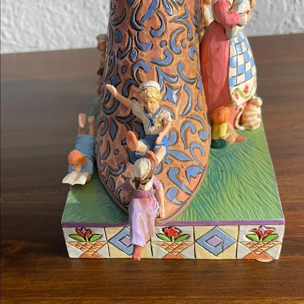 Jim Shore Multicolor Storybook Sculpture - Picture 6 of 9